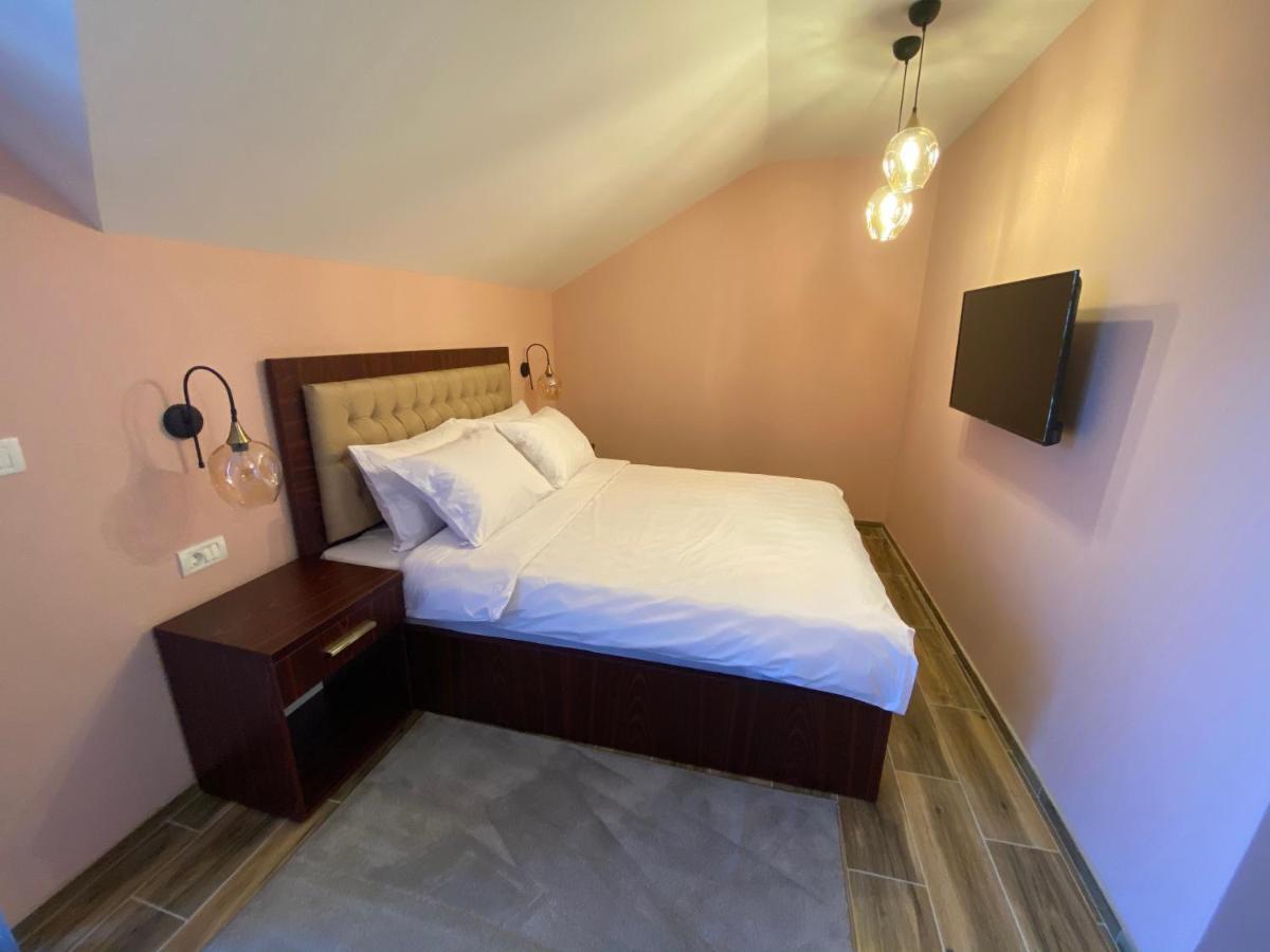 Hotel Kolonja'S Debar Exteriér fotografie